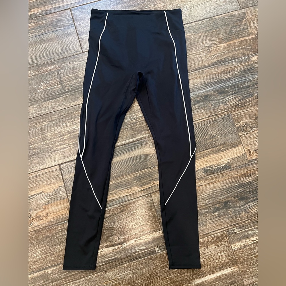 Fabletics Motion 365 Leggings